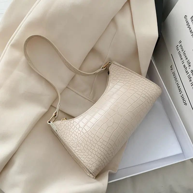 Trendy Women's Shoulder Bag - Versatile Crossbody Tote